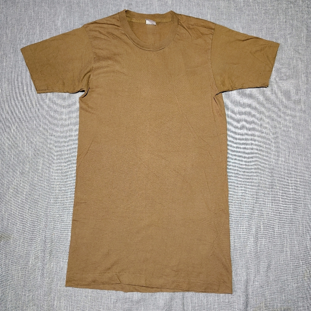VINTAGE Deadstock Fruit Of The Loom T-Shirt Blank Single Stitch‎ Crewneck Tee
